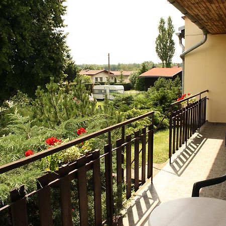 Bungalovy A Ubytovani Ratiborice- Zlic Ческа-Скалице Экстерьер фото